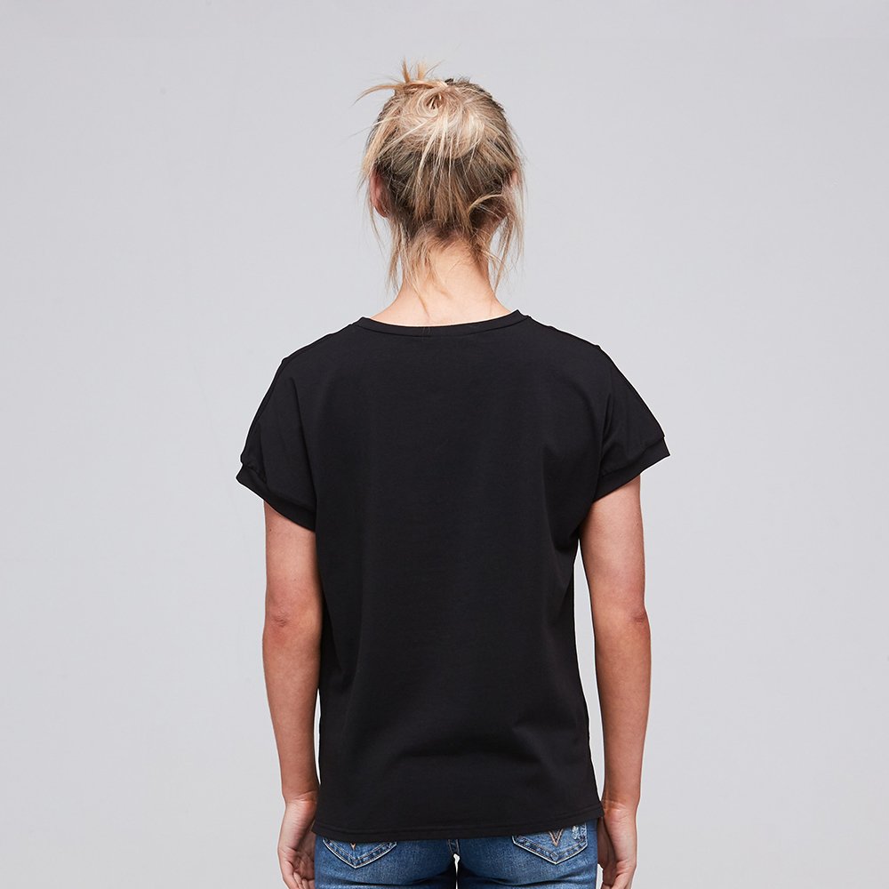 Plain black outlet t shirt ladies