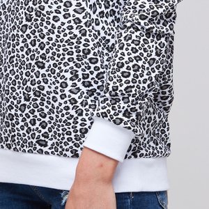 OLIVIA WHITE LEOPARD SWEATER BLANK