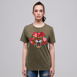 DISTRESSED FLORAL TIGER 1