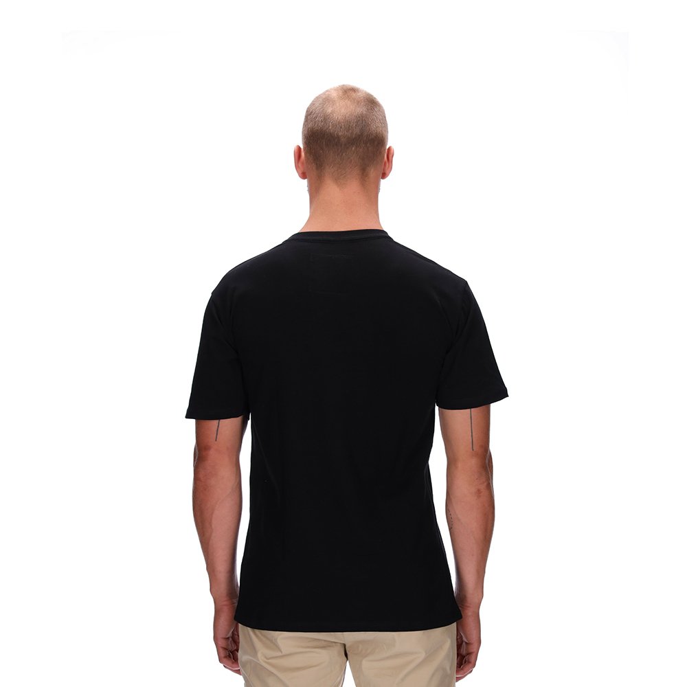 black blank shirt